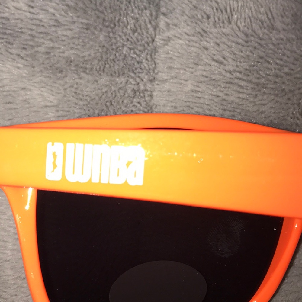 sunglasses - Picture 3 of 3
